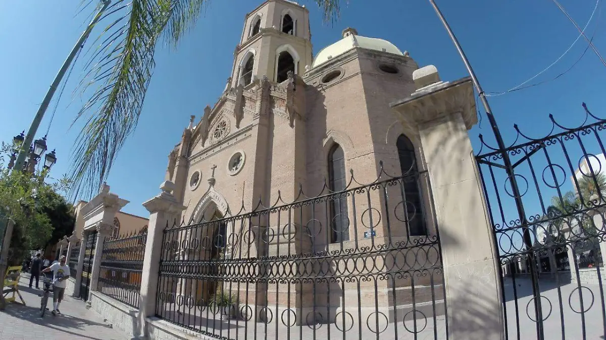 22 Arrancan las peregrinaciones en Catedral de Guadalupe5